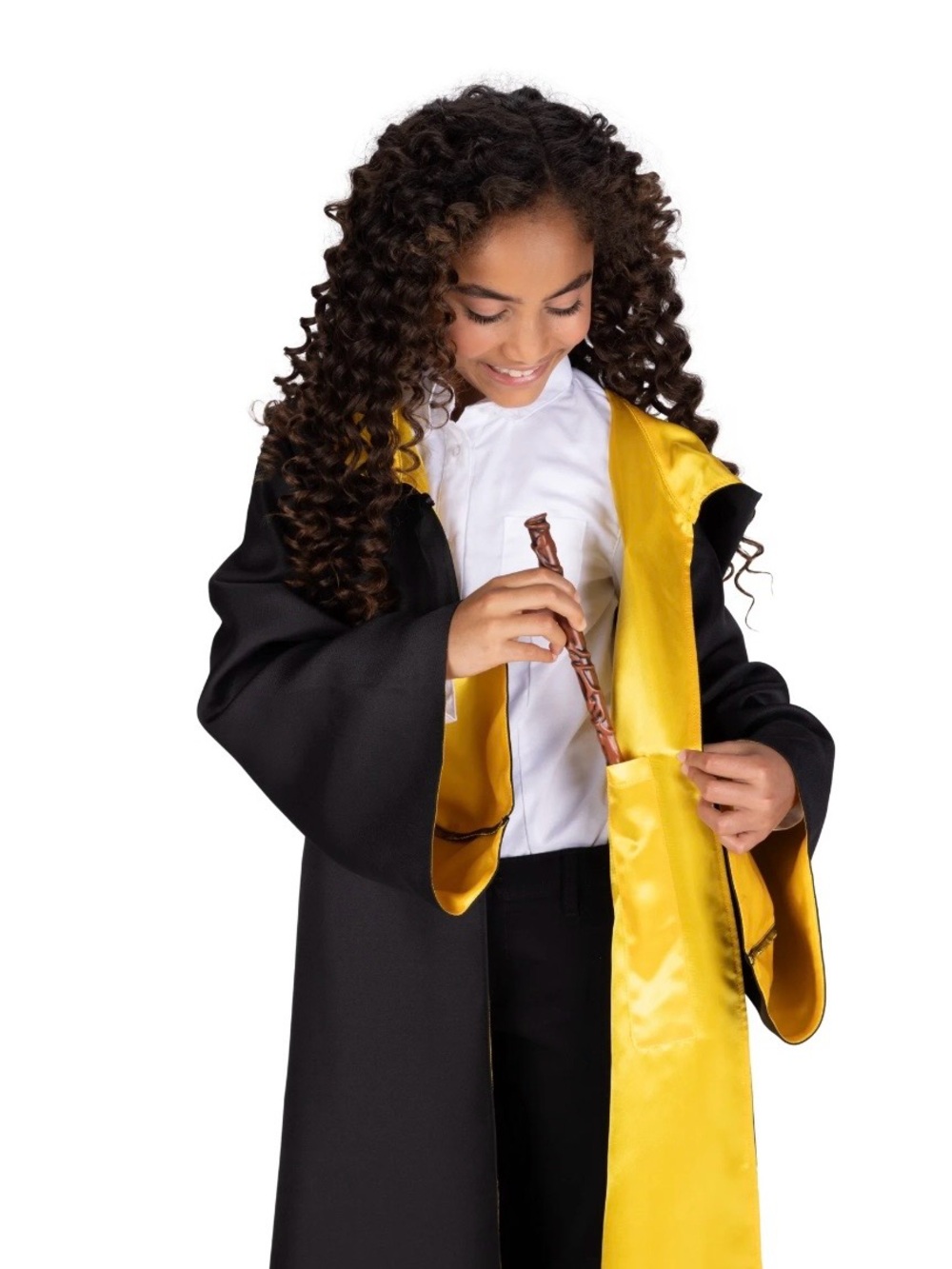 Harry Potter Kids Wizard Robe. Pick - Hufflepuff (Yellow) or Ravenclaw (Blue) - Picture 11 of 13